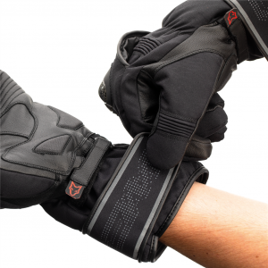 Wolf Fortitude Glove 4